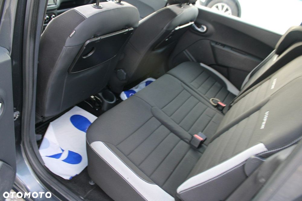 Dacia Lodgy - 22