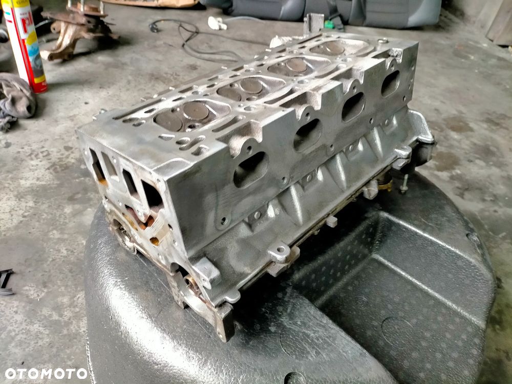 Głowica Renault laguna II espace IV 2.0 16V - 6