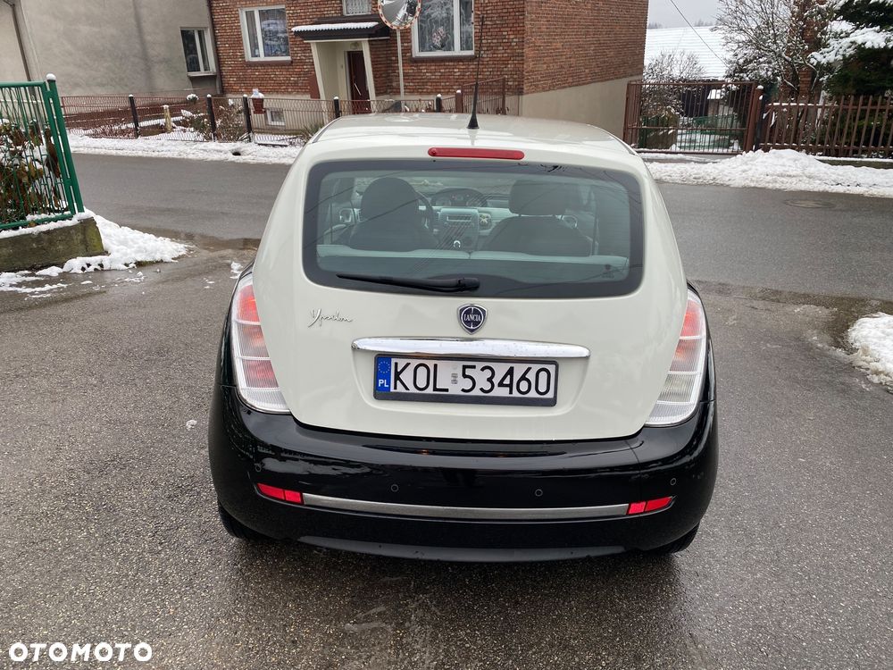 Lancia Ypsilon - 7