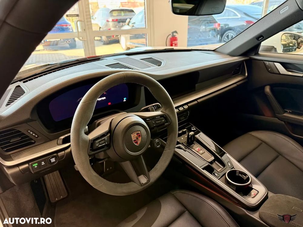 Porsche 911 Carrera PDK - 8