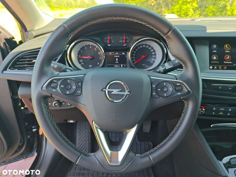 Opel Insignia - 11