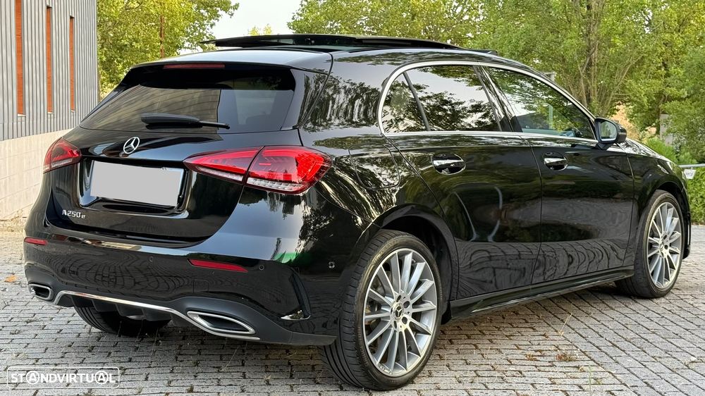 Mercedes-Benz A 250 e AMG Line - 9