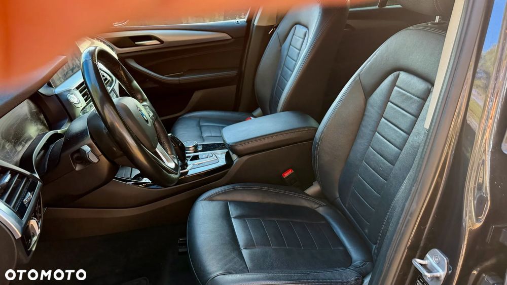 BMW X3 xDrive30e Advantage - 7