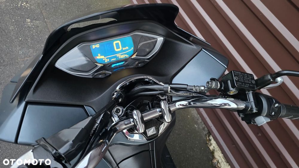 Honda PCX - 6