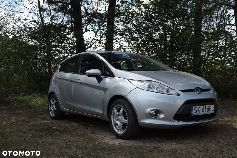 Ford Fiesta 1.25 Titanium EU5 - 1