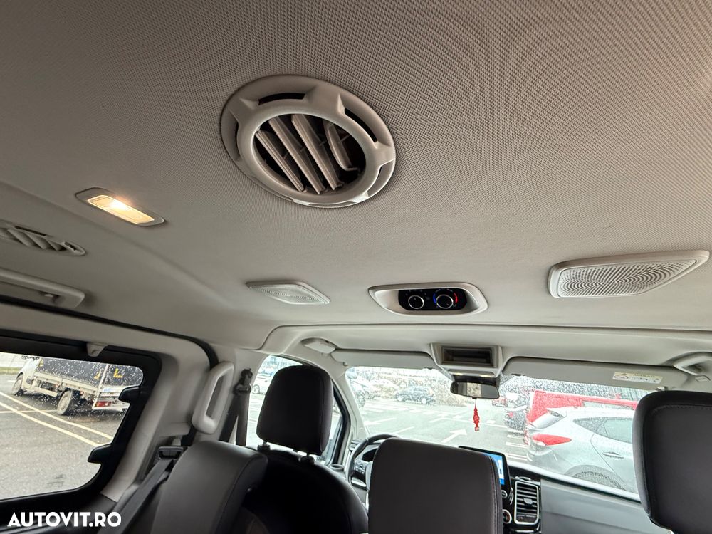 Ford Tourneo Custom Bus 320 2.0 EcoBlue 185 CP L2H1 Titanium X Aut. - 19