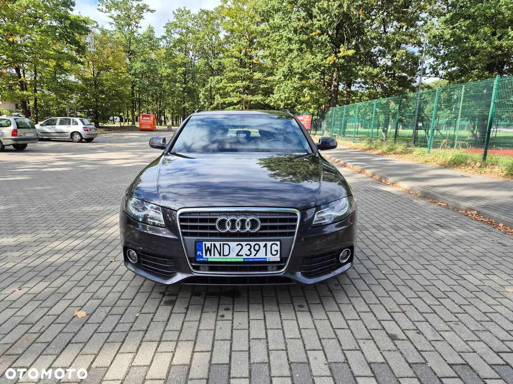 Audi A4 Avant 2.0 TDI - 14