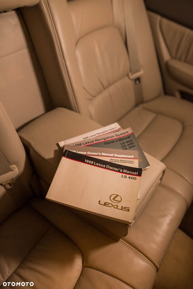 Lexus LS 400 - 25