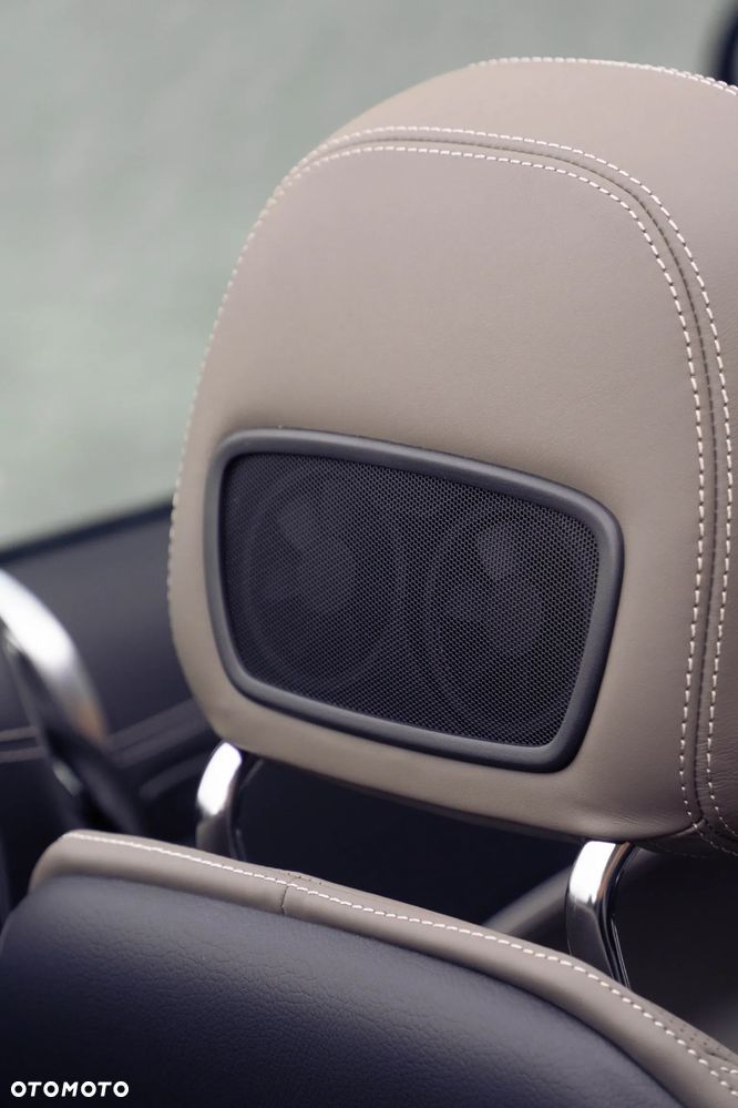 Mercedes-Benz SL AMG 63 4-Matic+ - 22