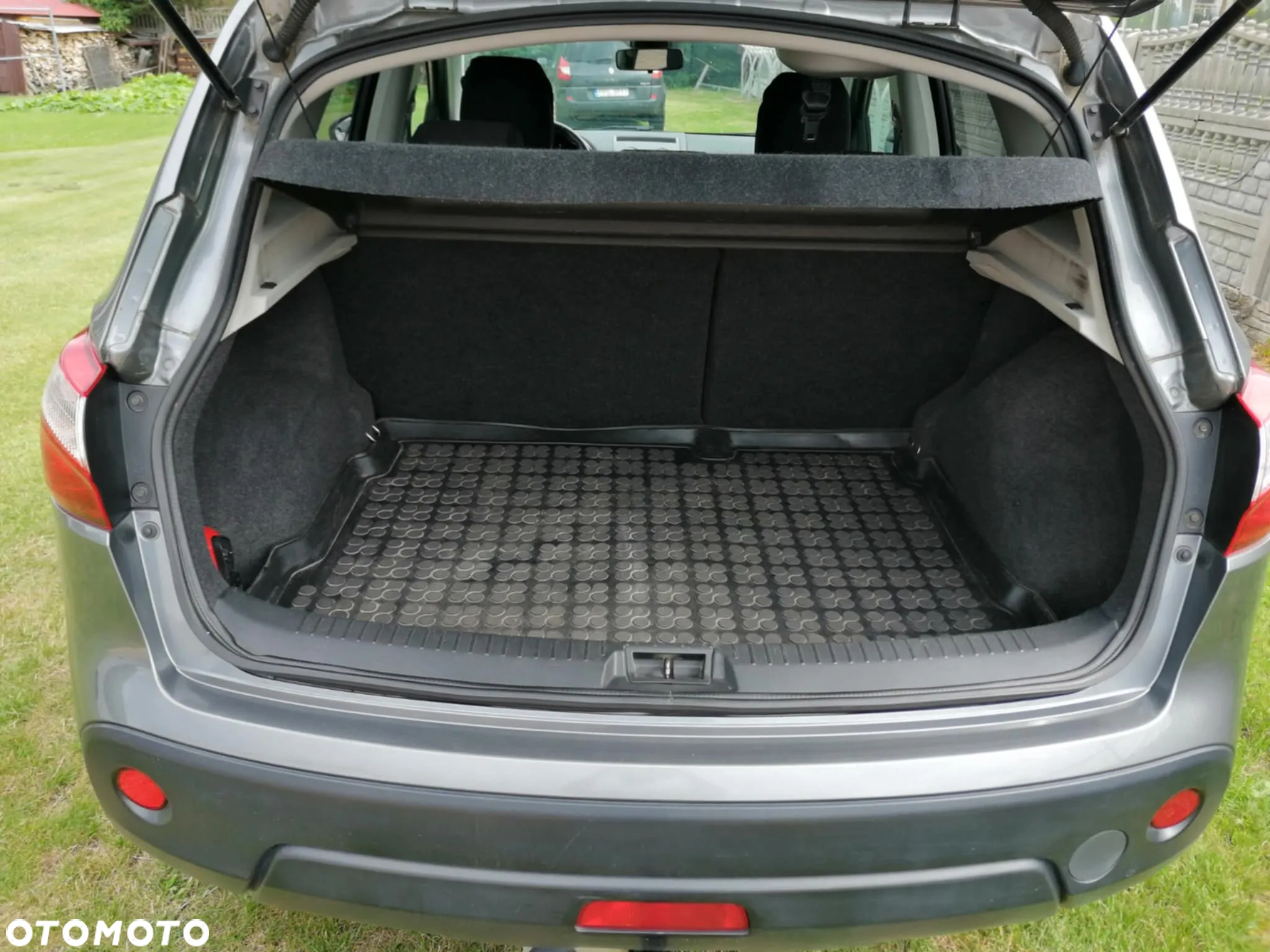 Nissan Qashqai 2.0 dCi 4x4 Tekna - 11