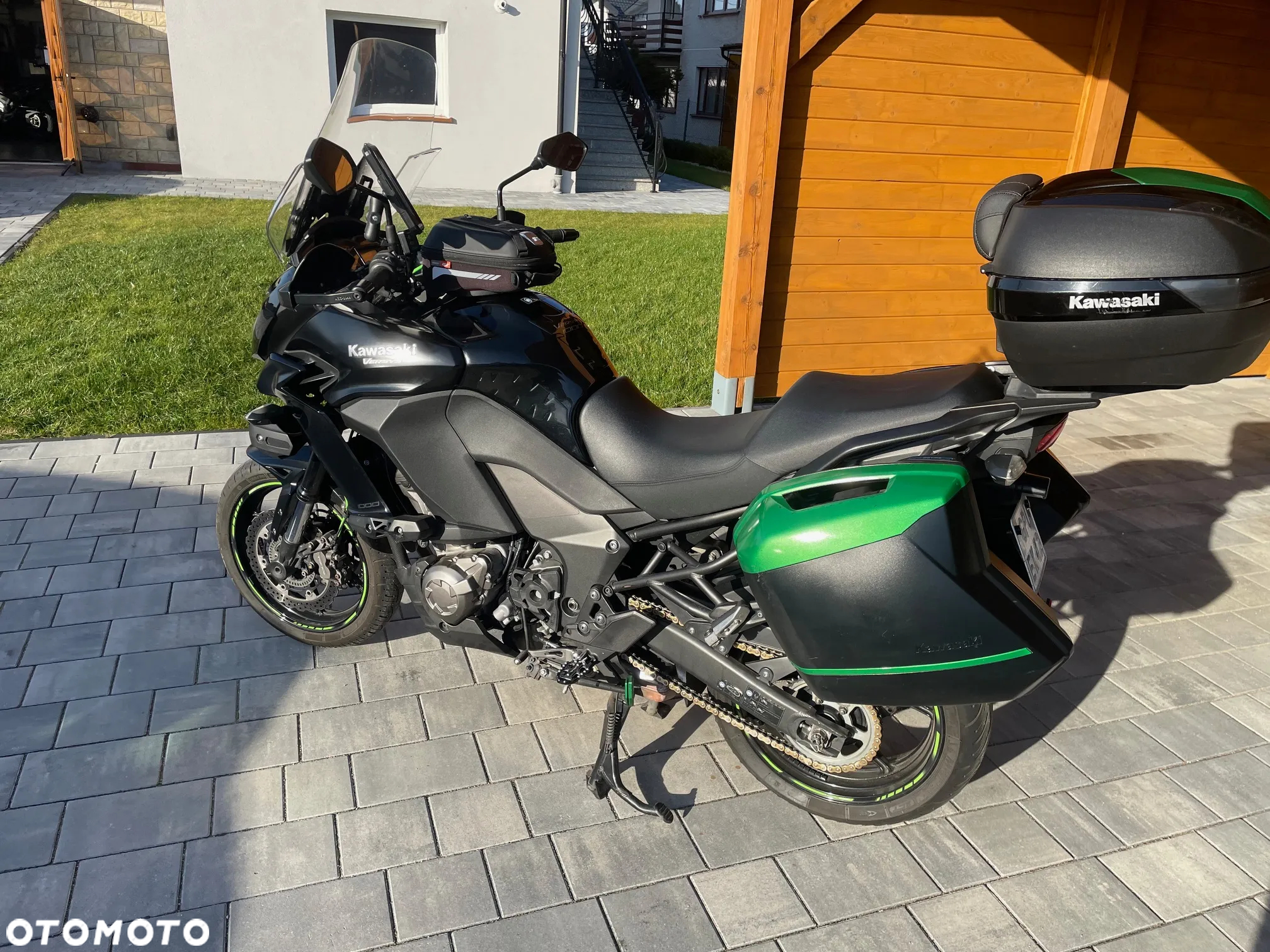 Kawasaki Versys 1000 - 9