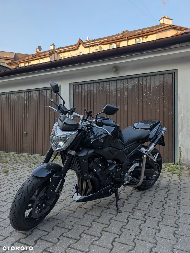 Yamaha FZ - 1