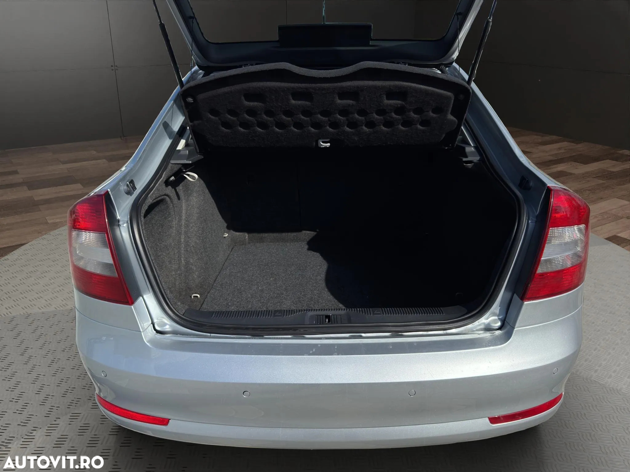 Skoda Octavia 1.6 TDI Classic - 16
