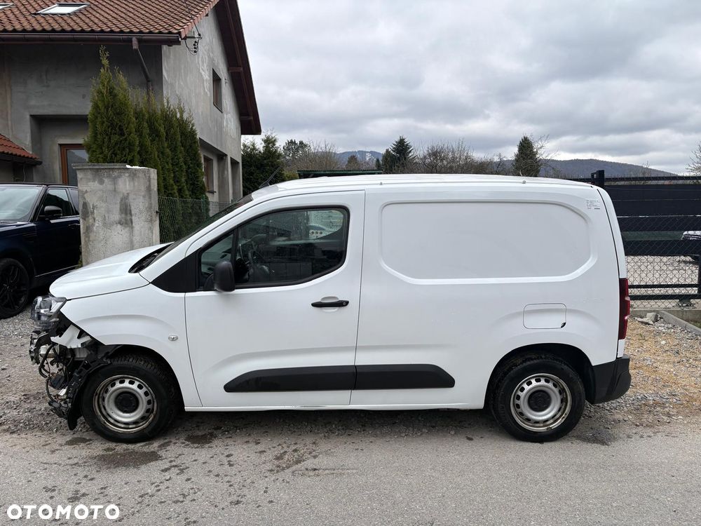 Citroën BERLINGO - 11