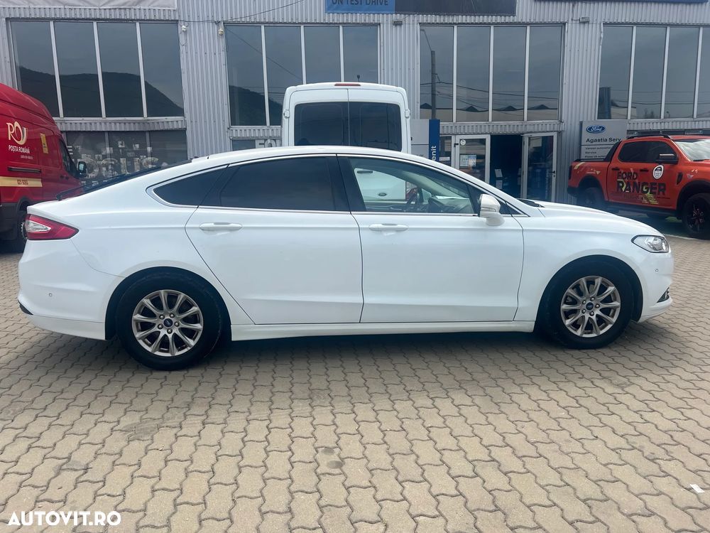 Ford Mondeo 2.0 TDCI Start-Stopp Titanium - 2
