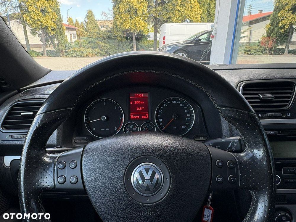 Volkswagen Scirocco - 21