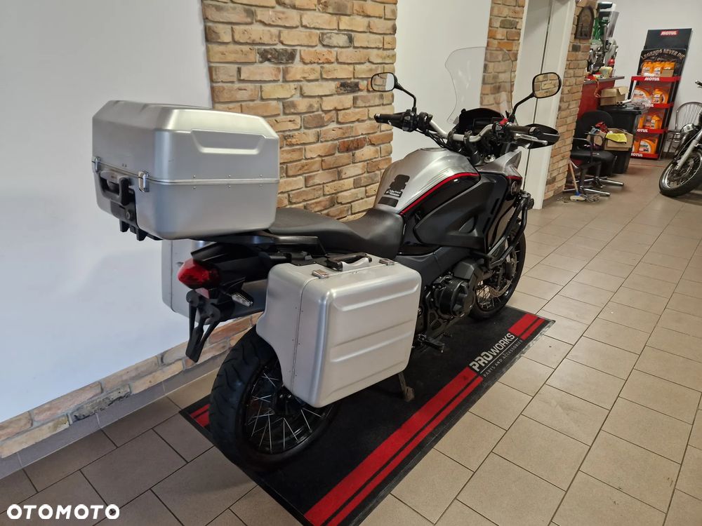 Honda VFR - 6