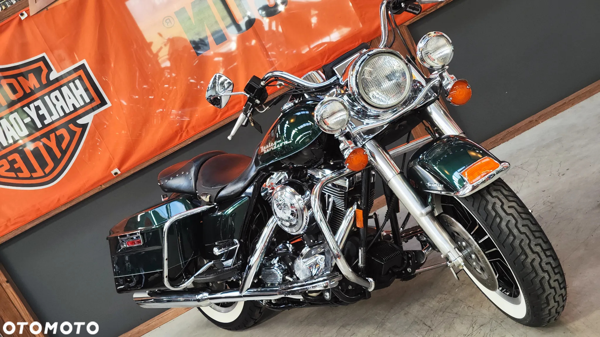 Harley-Davidson Touring Road King - 17