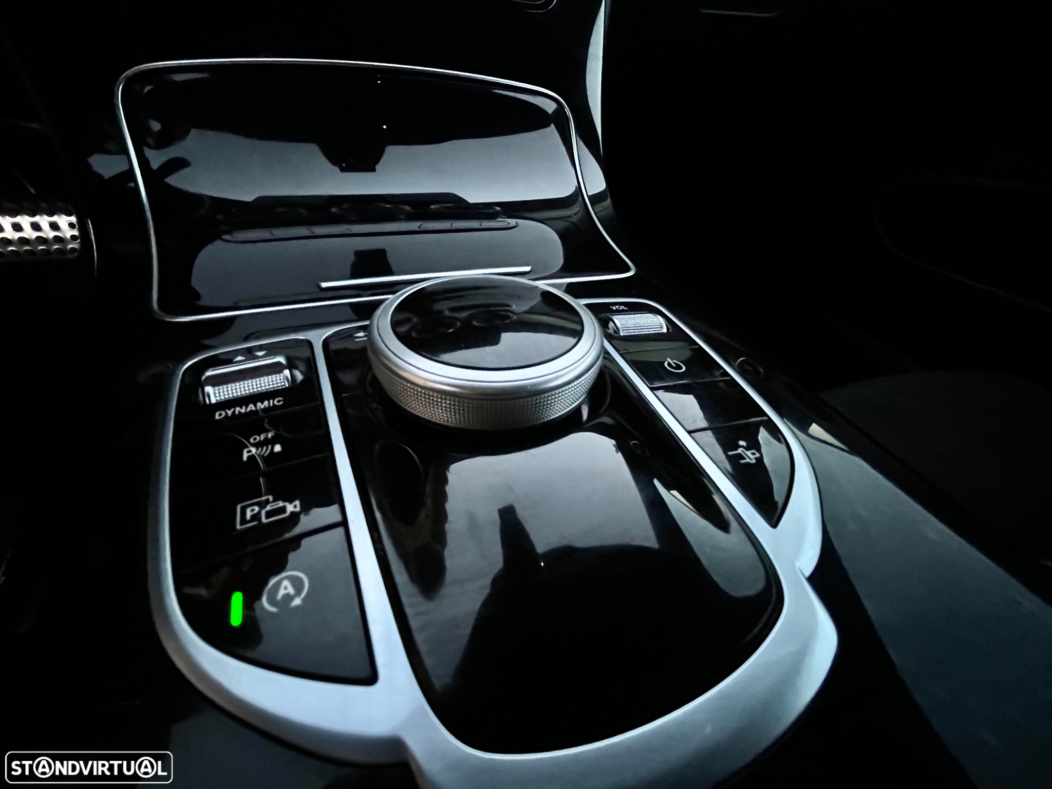 Mercedes-Benz C 300 d AMG Line - 26