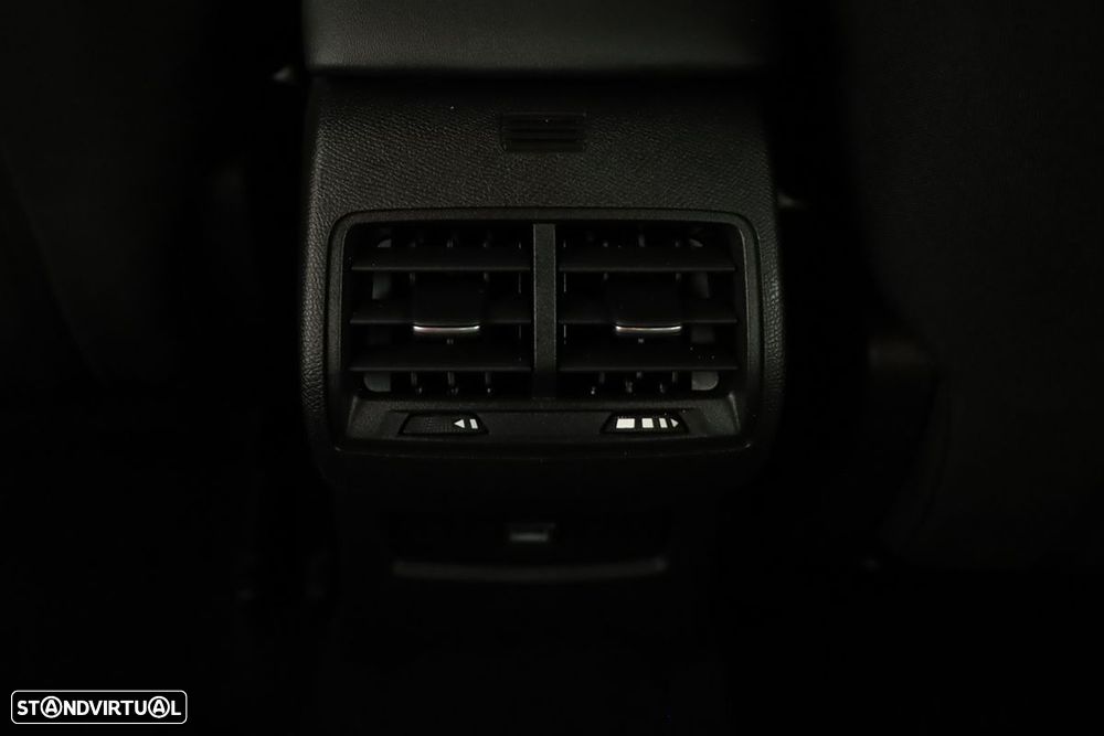 Citroën C4 1.2 PureTech Plus EAT8 - 22