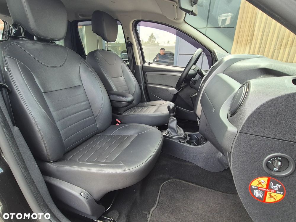 Dacia Duster 1.2 TCe Laureate S&S EU6 - 29