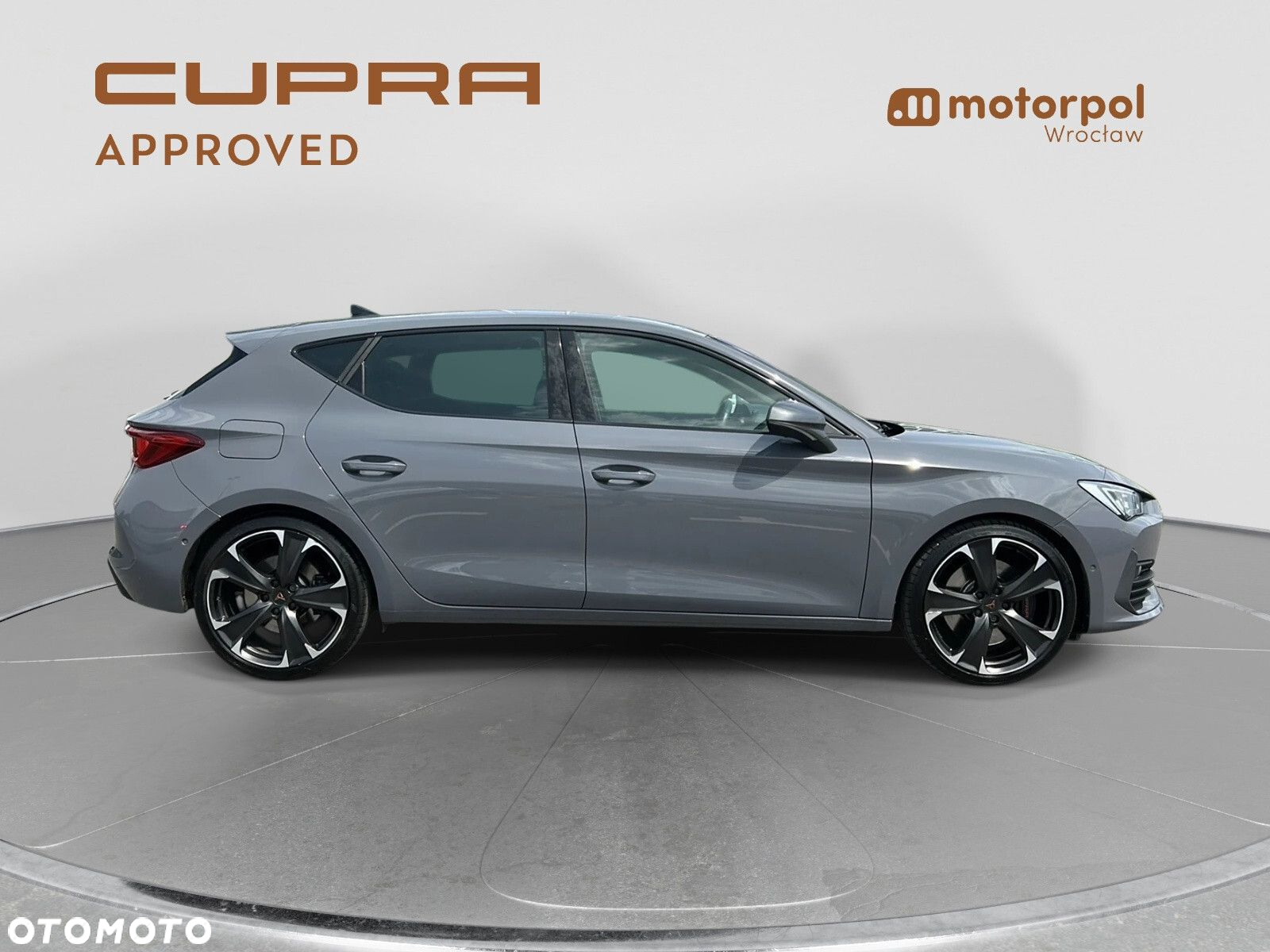 Cupra Leon 2.0 TSI DSG - 14