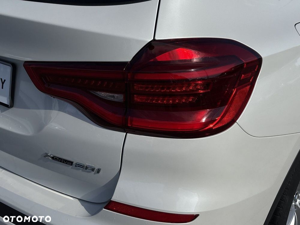BMW X3 xDrive20i - 30