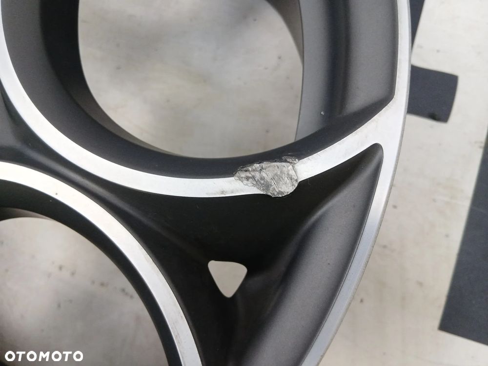 Felga Alfa Romeo Stelvio 8Jx19 ET34 - 4