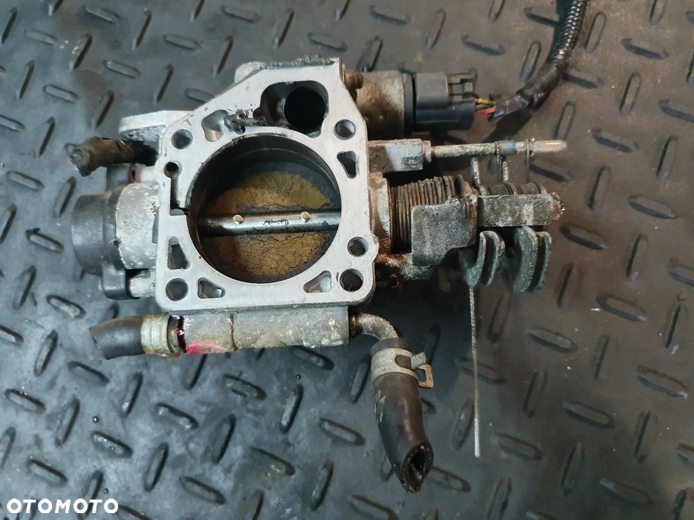 PRZEPUSTNICA SUBARU FORESTER SF 2.0 A33661R02 A22667R00  LEGACY IMPREZA - 4