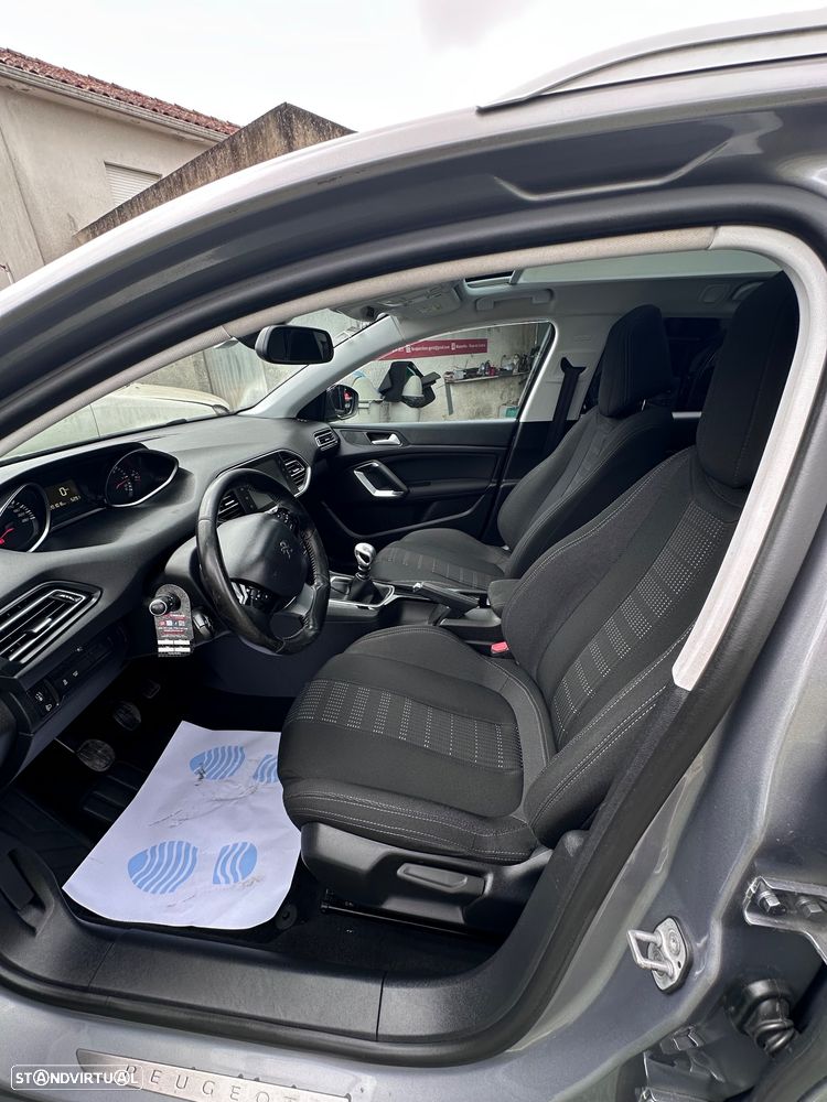 Peugeot 308 SW BlueHDi 120 Stop & Start Allure - 11