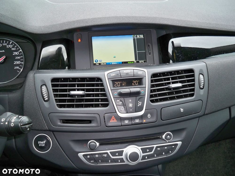 Renault Laguna dCi 175 FAP Bose Edition - 11