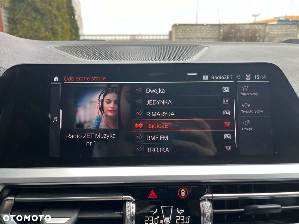 BMW Seria 3 330i - 22