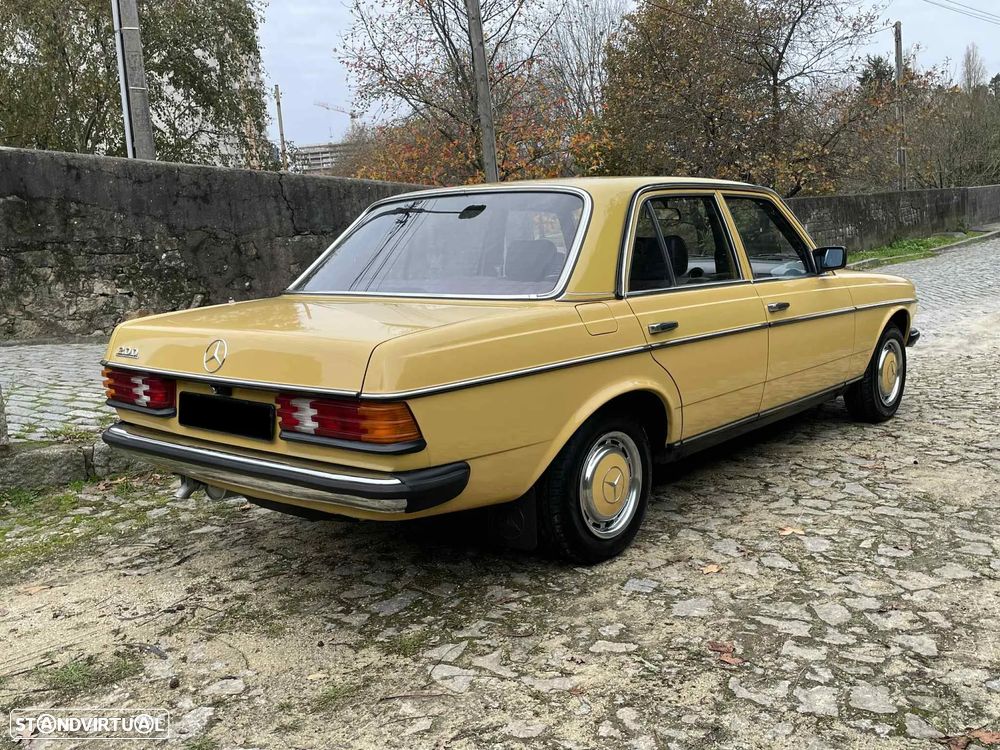 Mercedes-Benz E 200 - 5