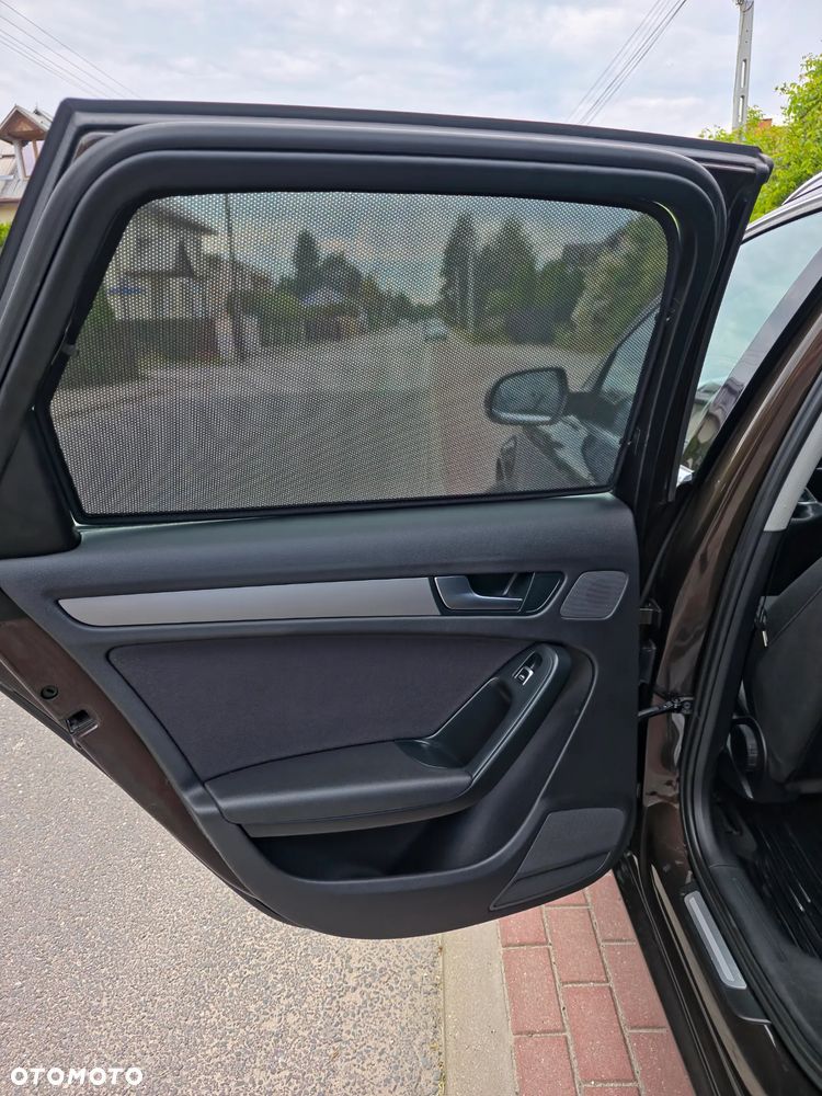 Audi A4 Avant 2.0 TDI - 16