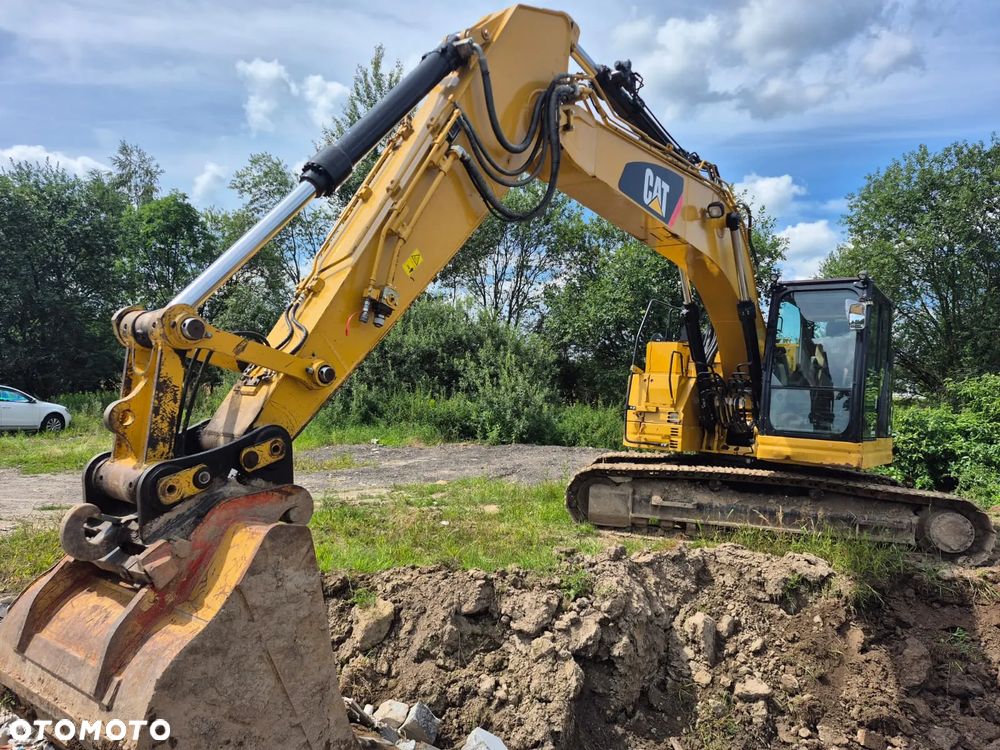 Caterpillar 325F - 10