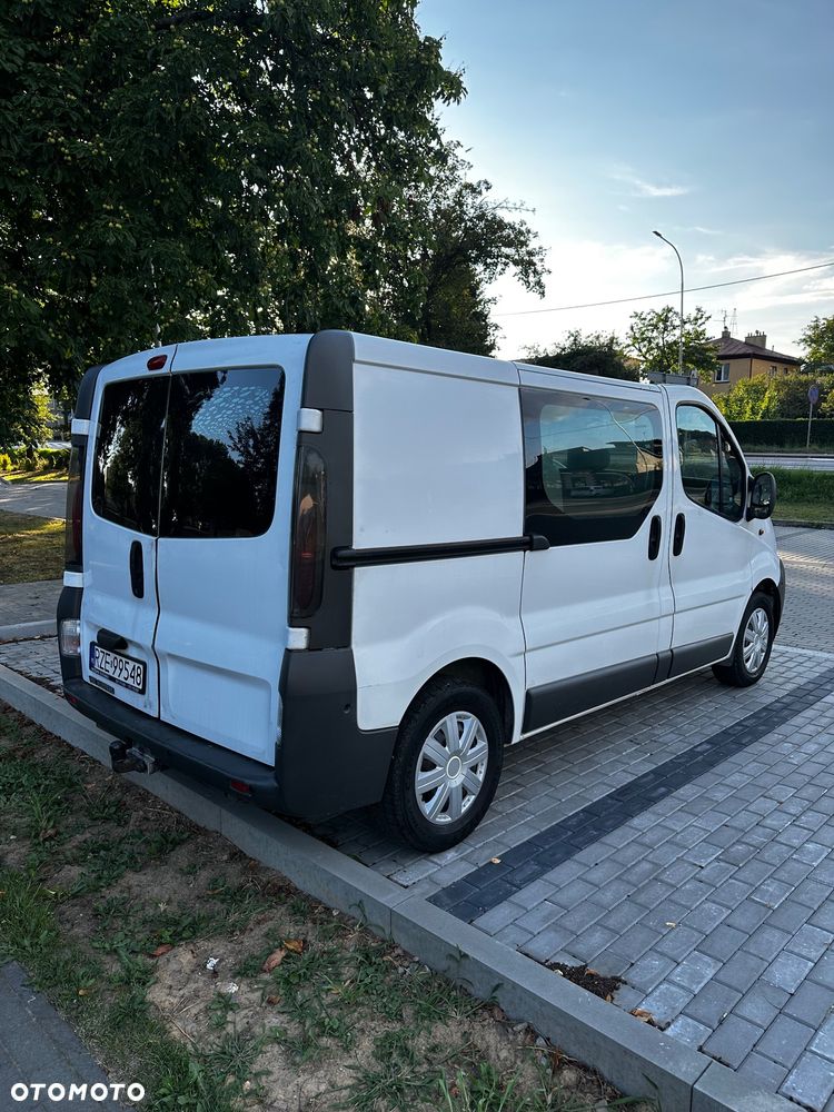Opel Vivaro - 4