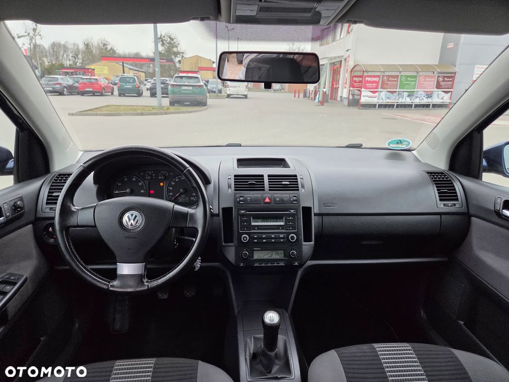 Volkswagen Polo - 14