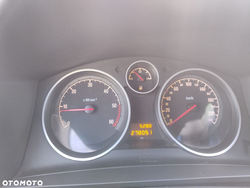 Opel Zafira 1.7 CDTI - 8