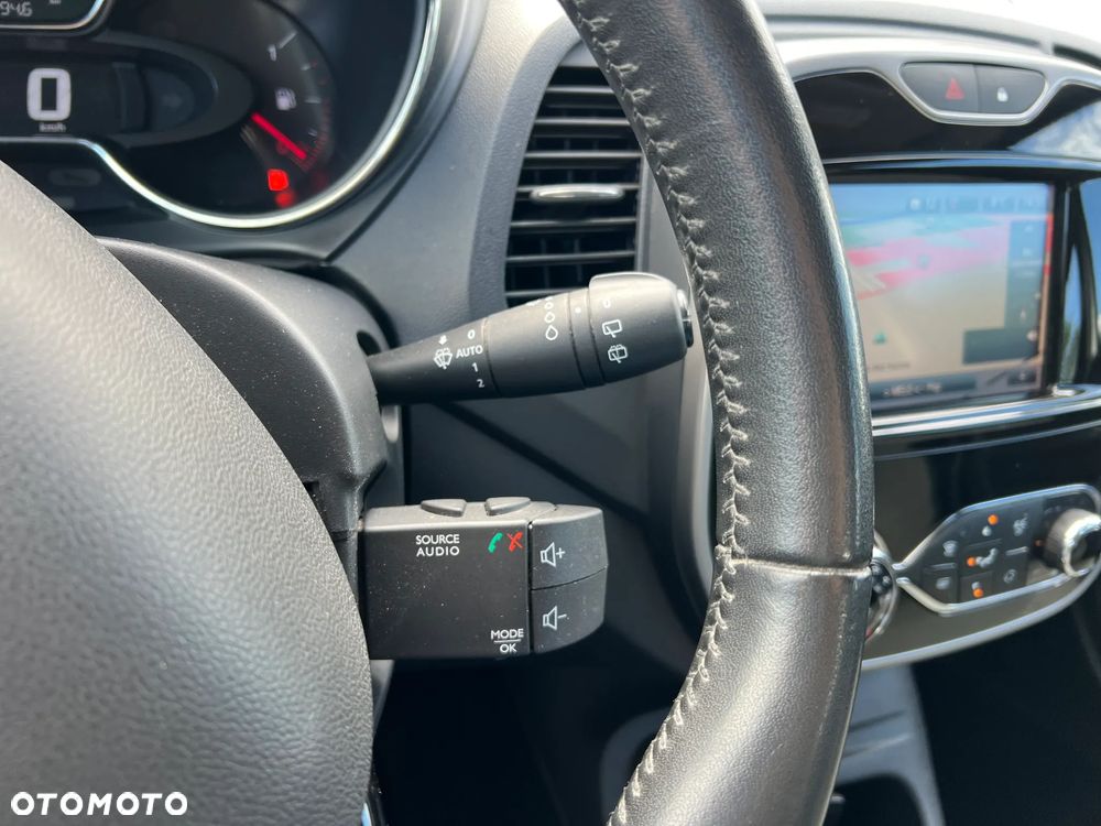 Renault Captur ENERGY TCe 120 LIMITED - 16