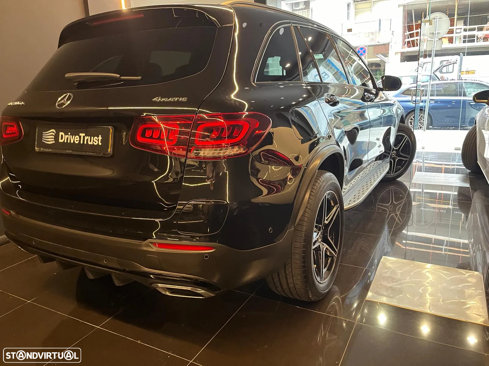 Mercedes-Benz GLC 300 de 4Matic 9G-TRONIC AMG Line Plus - 5