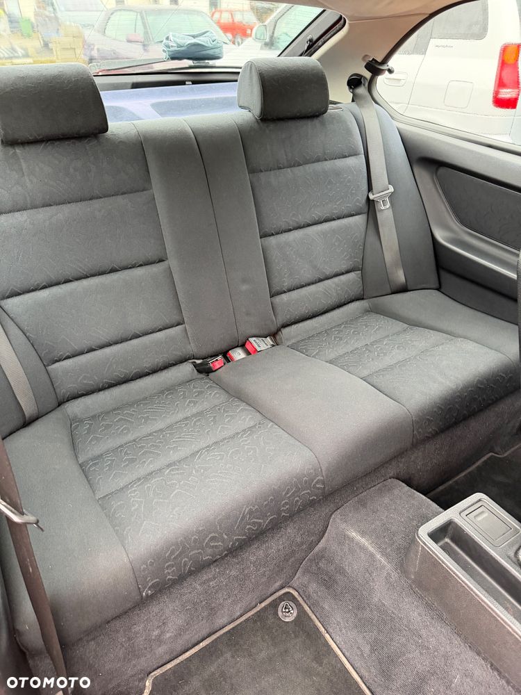 BMW Seria 3 - 15