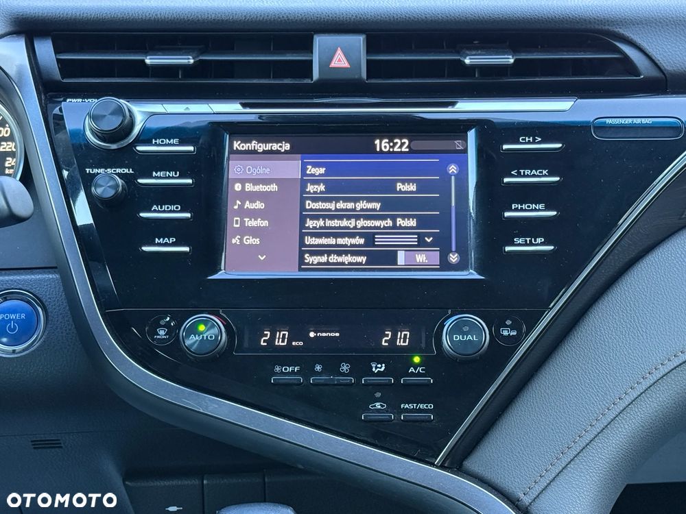 Toyota Camry 2.5 Hybrid Comfort CVT - 9