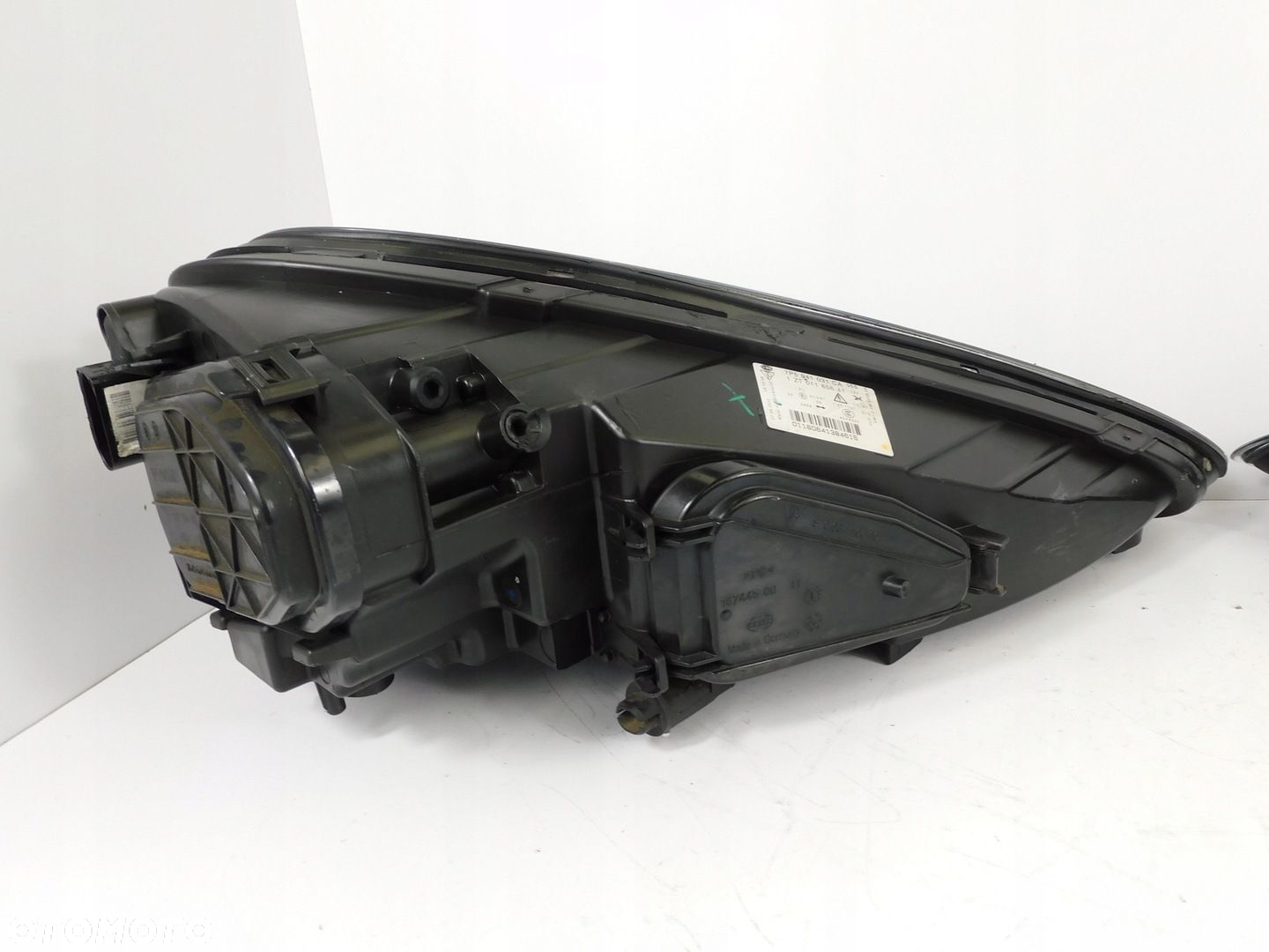 PORSCHE CAYENNE 7P5 PRZED LIFT LAMPA PRAWA LEWA EU - 14