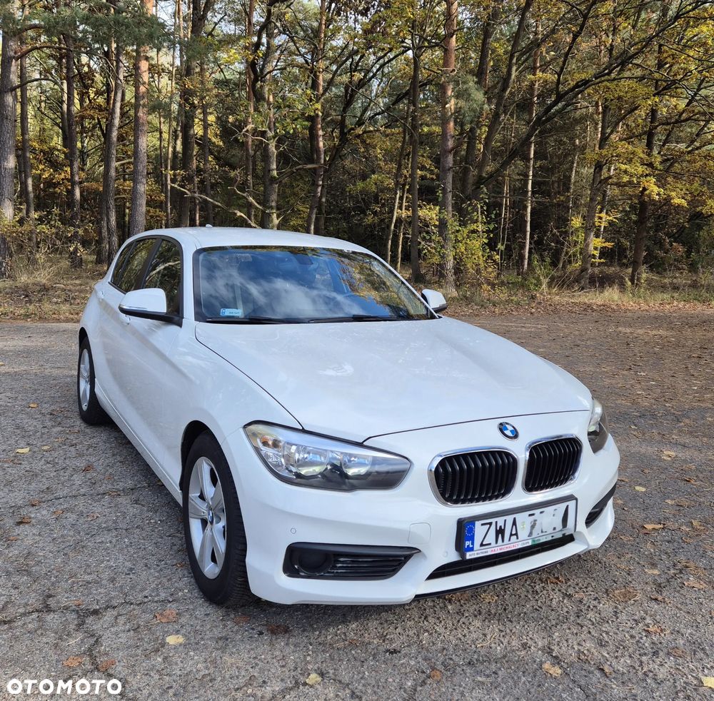 BMW Seria 1 116i - 11