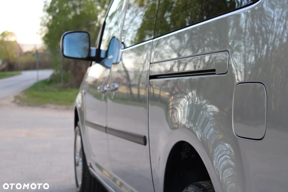 Volkswagen Caddy 1.6 (7-Si.) Edition 30 - 15