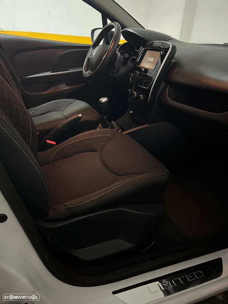 Renault Clio 0.9 TCe Limited Edition - 19