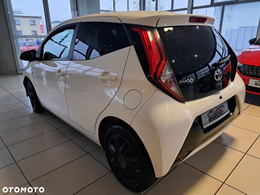 Toyota Aygo - 4