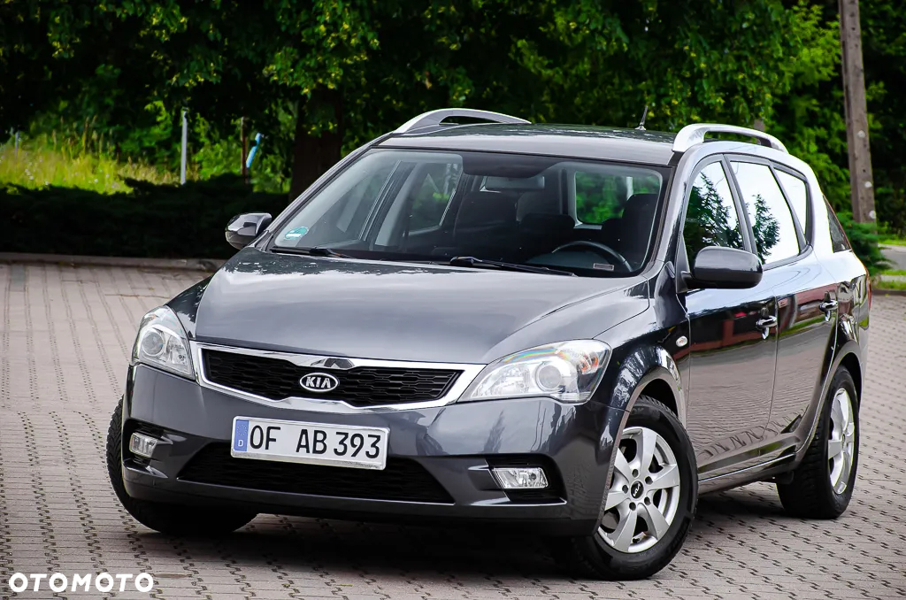 Kia Ceed 1.4 CVVT Attract - 26