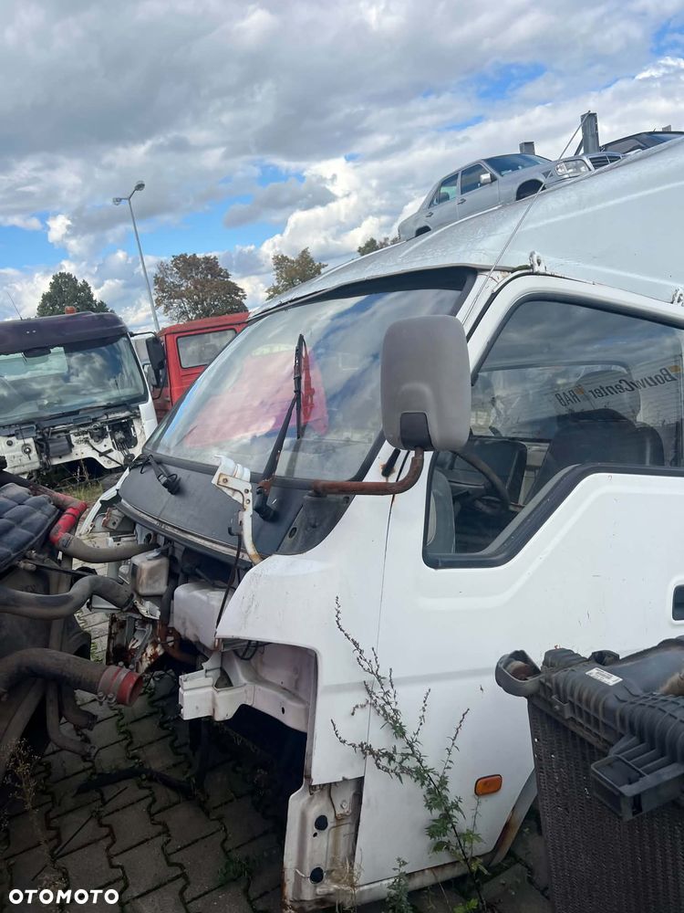 Kabina KIA K2500 / 2700 KOMPLETNA / Transport !! - 2