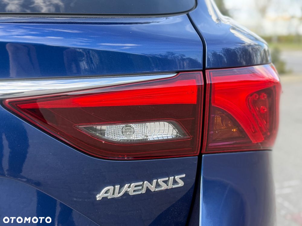 Toyota Avensis 2.0 D-4D Prestige - 17